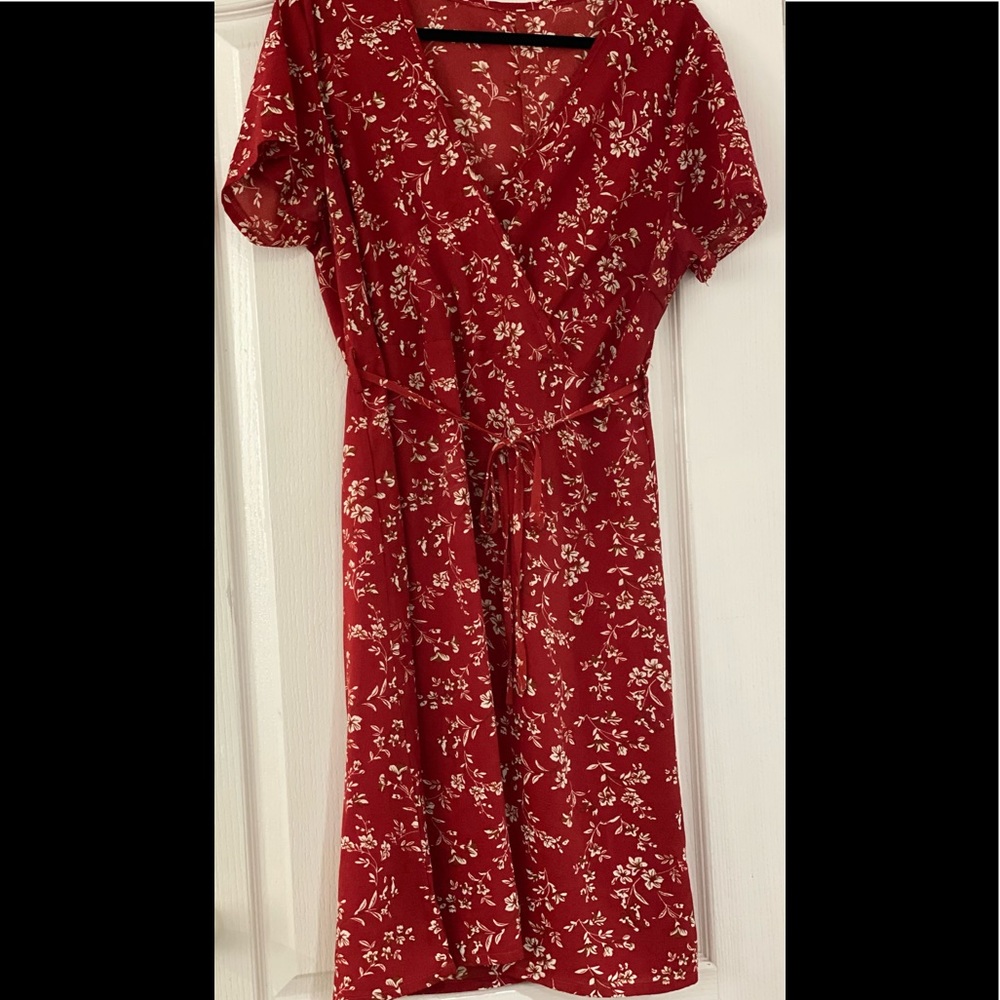 SHEIN 2XL Dress Floral Brick Red With tie belt